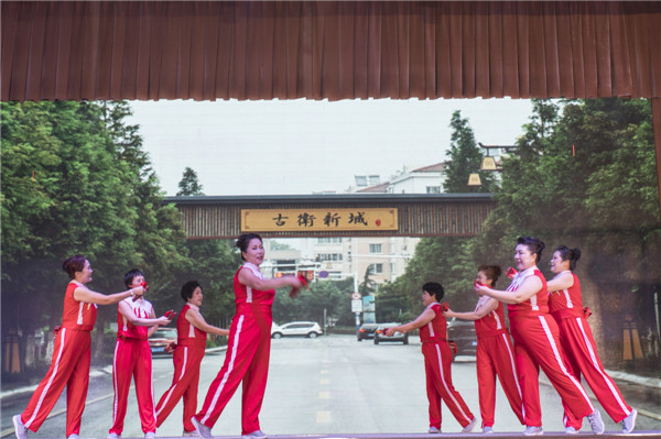 好戲”開(kāi)演！青島西海岸新區(qū)21場(chǎng)文化大餐送進(jìn)社區(qū)