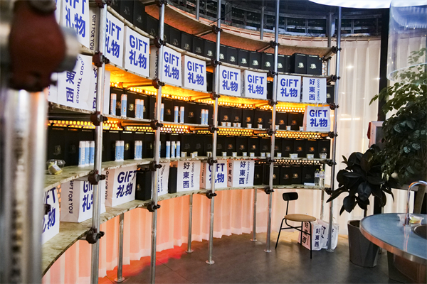一起玩 啤酒文化妝扮日活動在金沙灘啤酒城精彩啟動！