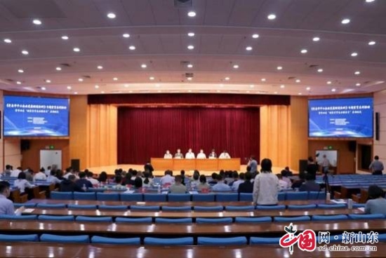 青島市北區(qū)“政策宣貫惠企服務(wù)月”啟動(dòng)儀式舉行